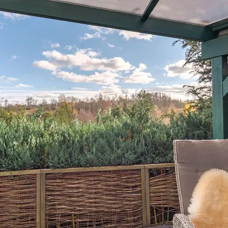 With Terrace Next To The Forest Vakantiehuis Allrode